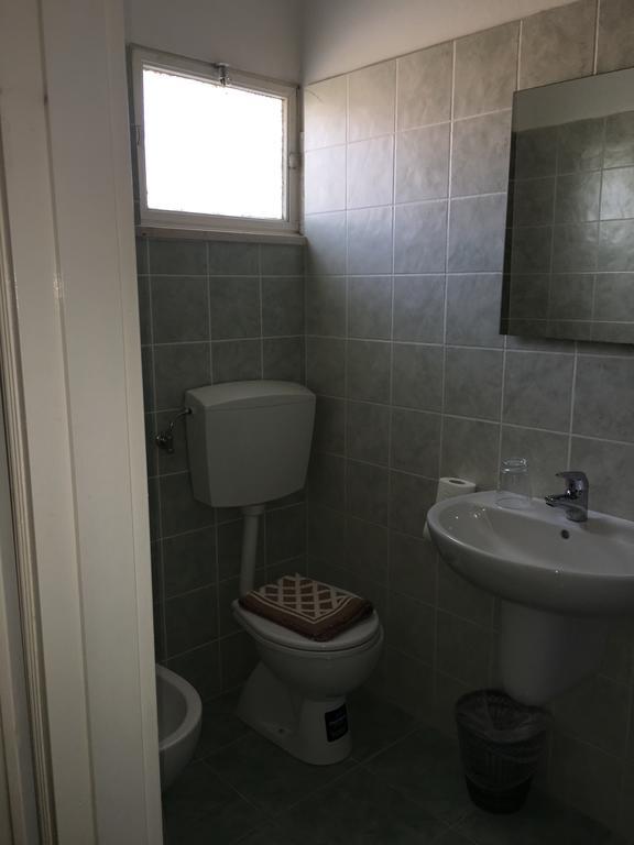 Hotel Nuova Riccione Bagian luar foto